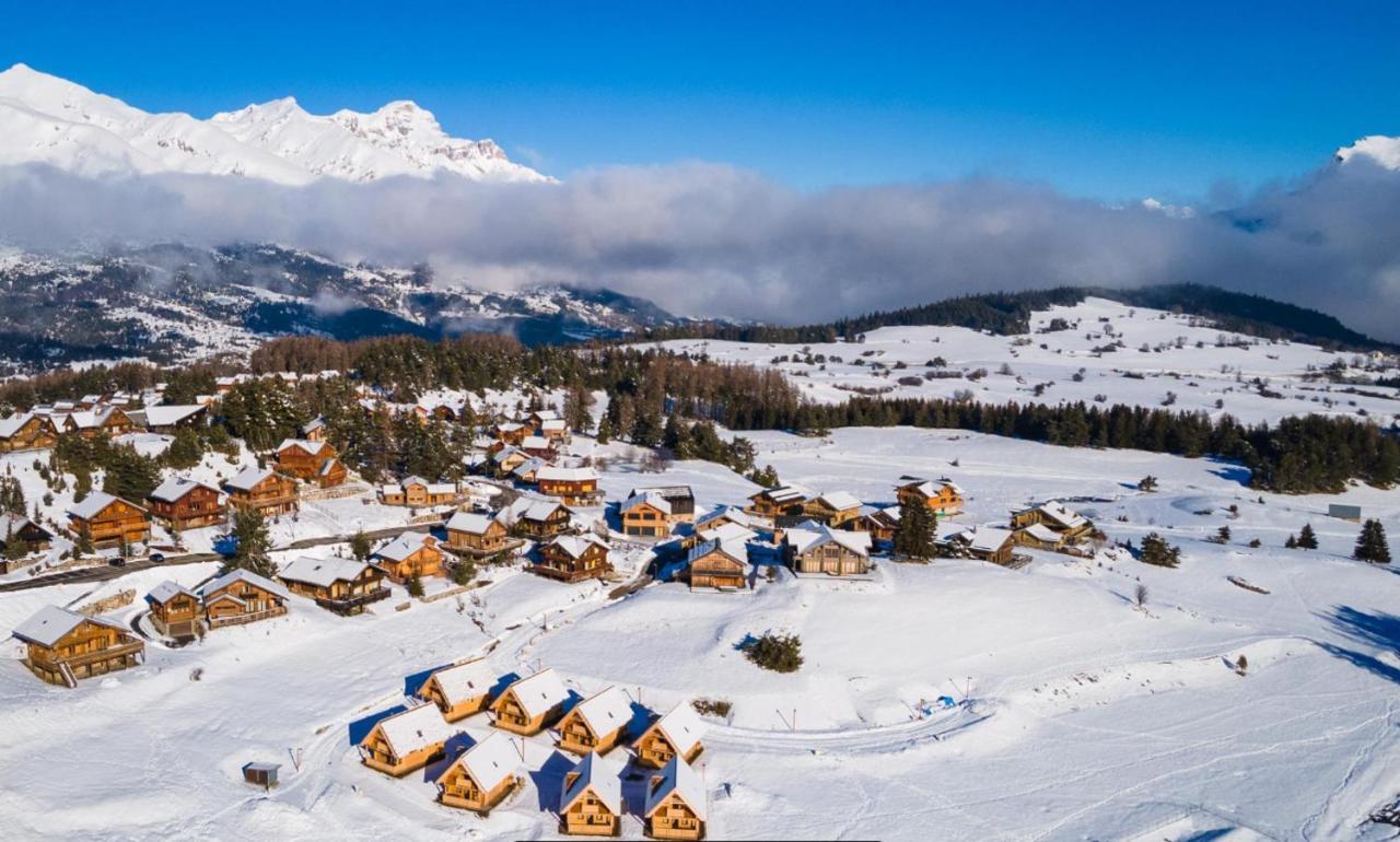 Eden Sur Les Pistes Avec Vue Panoramique Sur La Vallee La Joue du Loup Exterior foto