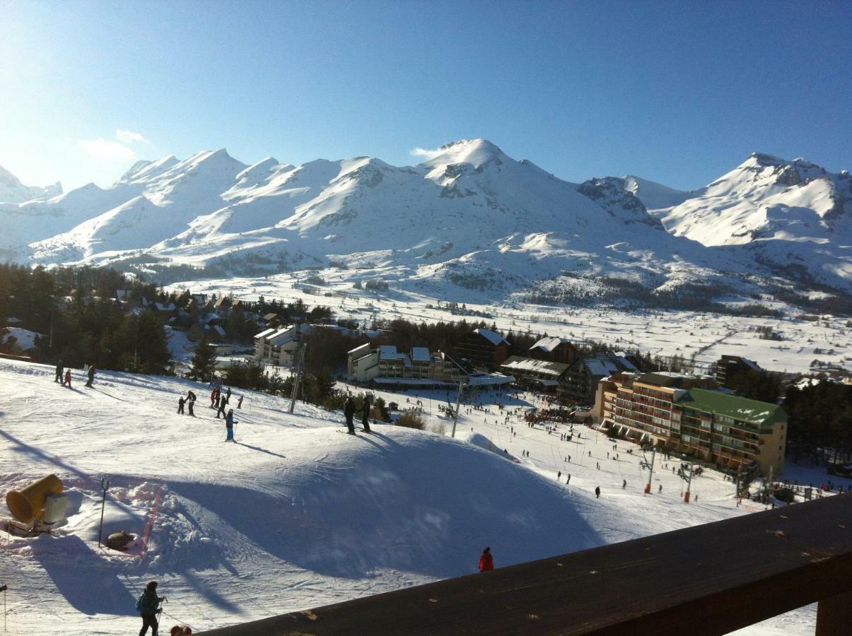 Eden Sur Les Pistes Avec Vue Panoramique Sur La Vallee La Joue du Loup Exterior foto